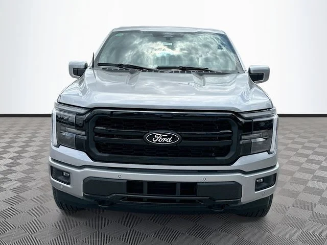New 2026 Silver Metallic Ford Lariat image 2