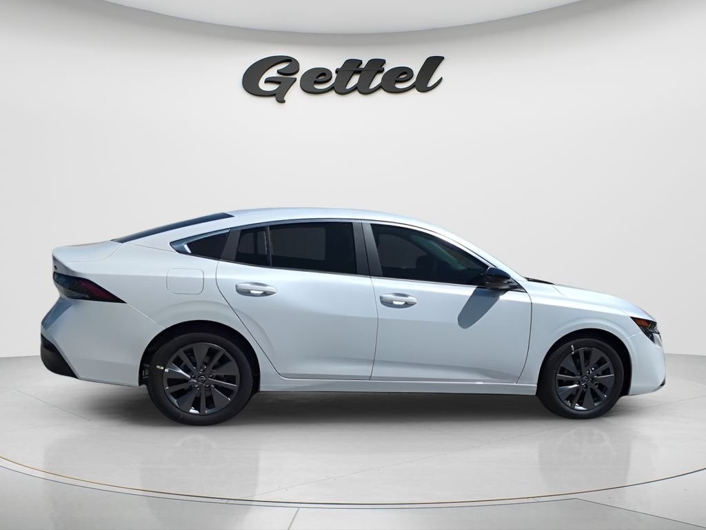 New 2026 Aspen White TriCoat Nissan SL image 5