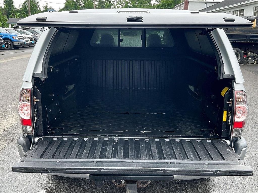 Used 2012 Silver Toyota Base image 28