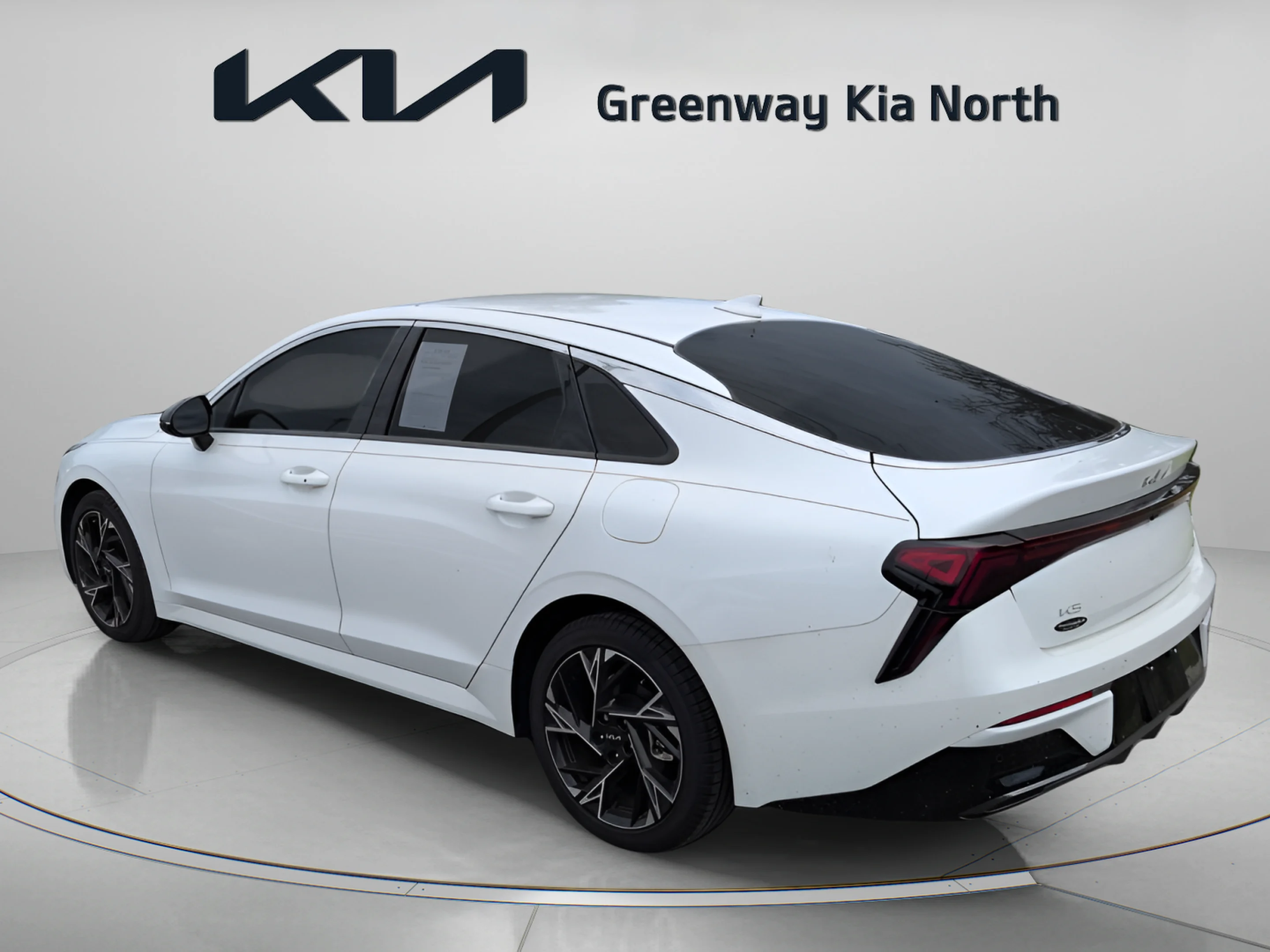 Used 2025 Snow White Pearl Kia GT-Line image 5