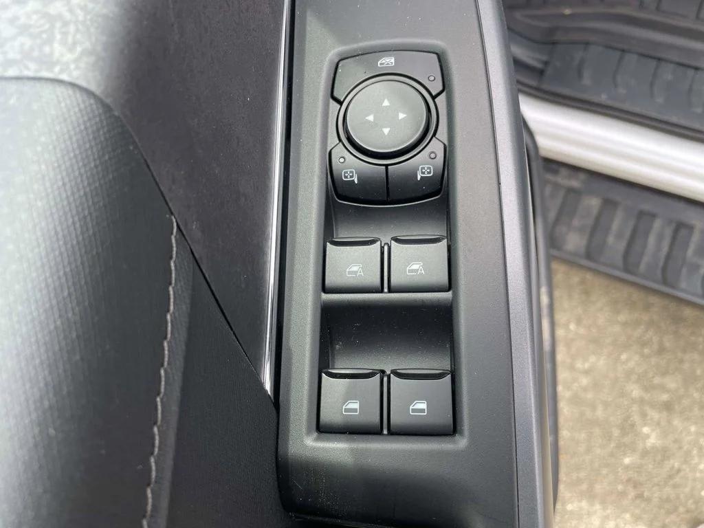 New 2026 White Ford XLT image 16