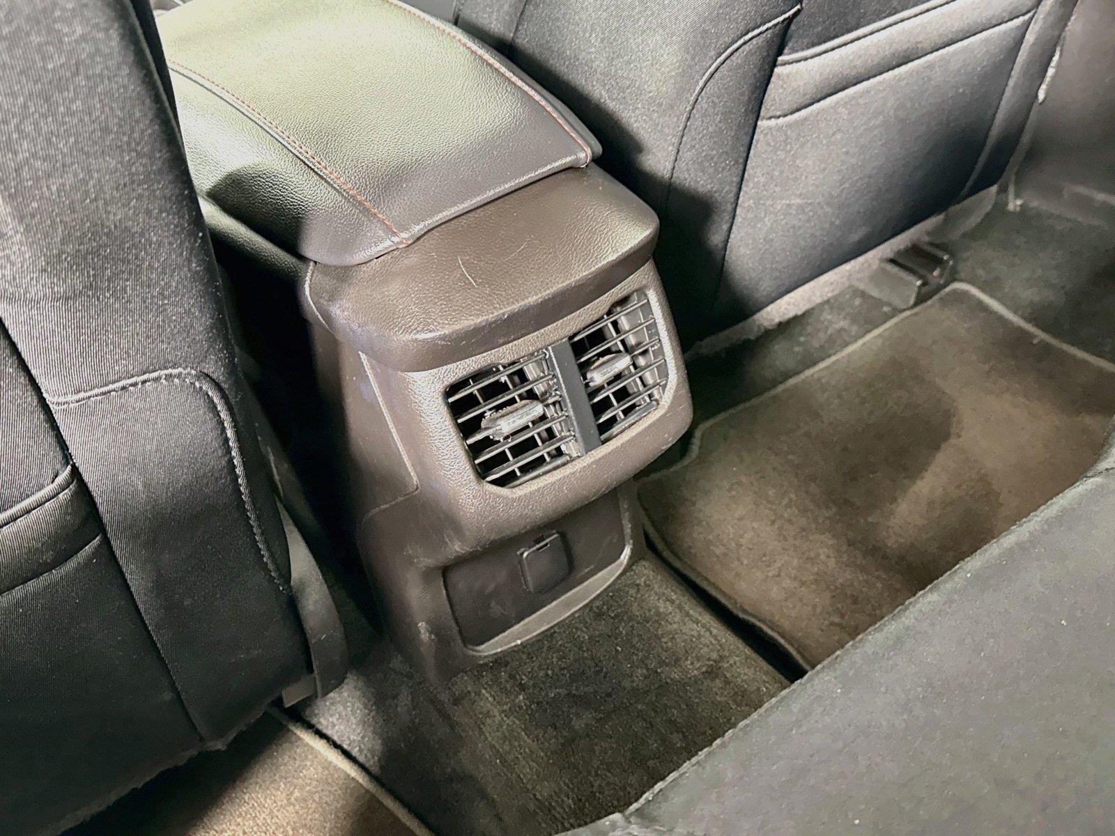 Used 2016 Deep Impact Blue Ford SE image 35