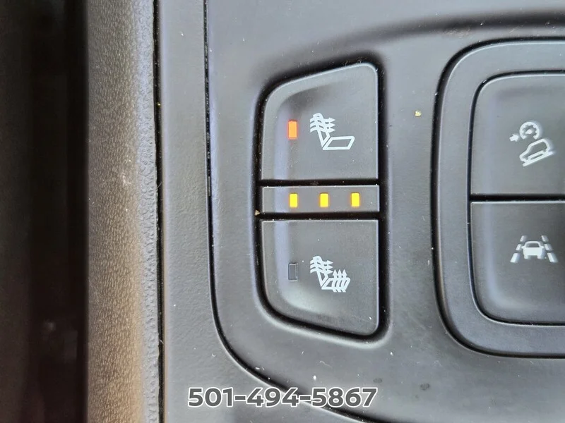 Used 2021 Steel Metallic GMC SLT image 26