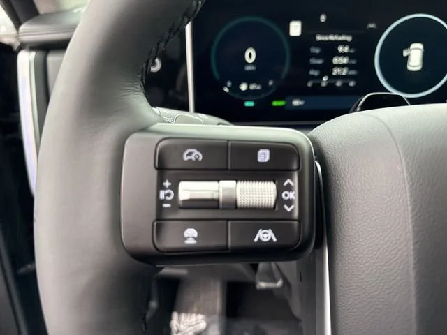 New 2026 Ecotronic Gray Hyundai Limited 6P image 25