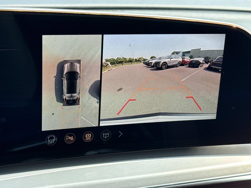 2026 Cadillac LYRIQ Premium Sport - Photo 12