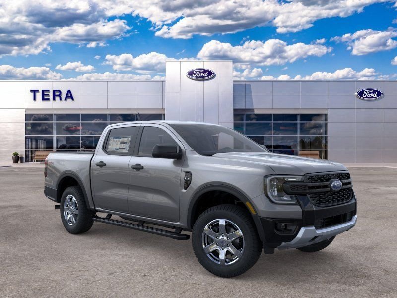 New 2026 Carbonized Gray Metallic Ford XLT image 9