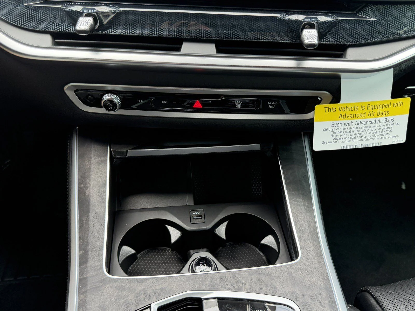 New 2026 Skyscraper Grey Metallic BMW xDrive40i image 26