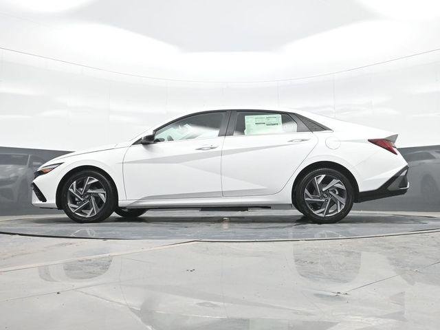 New 2026 White Hyundai Limited image 12