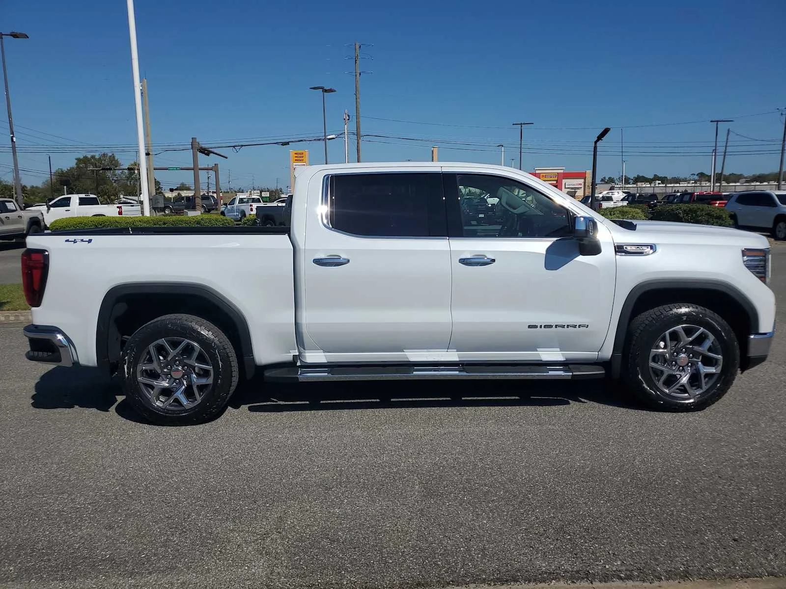New 2026 Glacier White Tricoat GMC SLT image 7