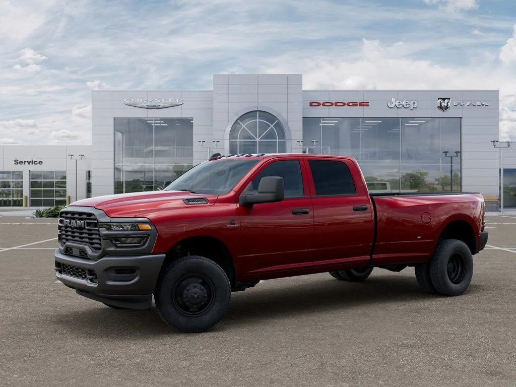 New 2026 Molten Red Pearl-Coat Exterior Paint RAM Tradesman image 2