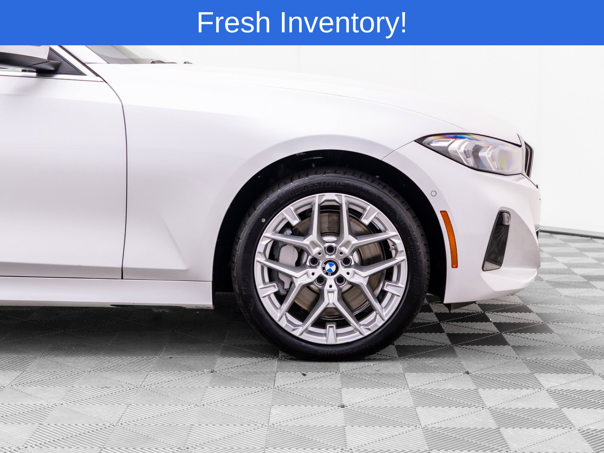 Certified Used 2026 Mineral White Metallic BMW 330i xDrive image 31