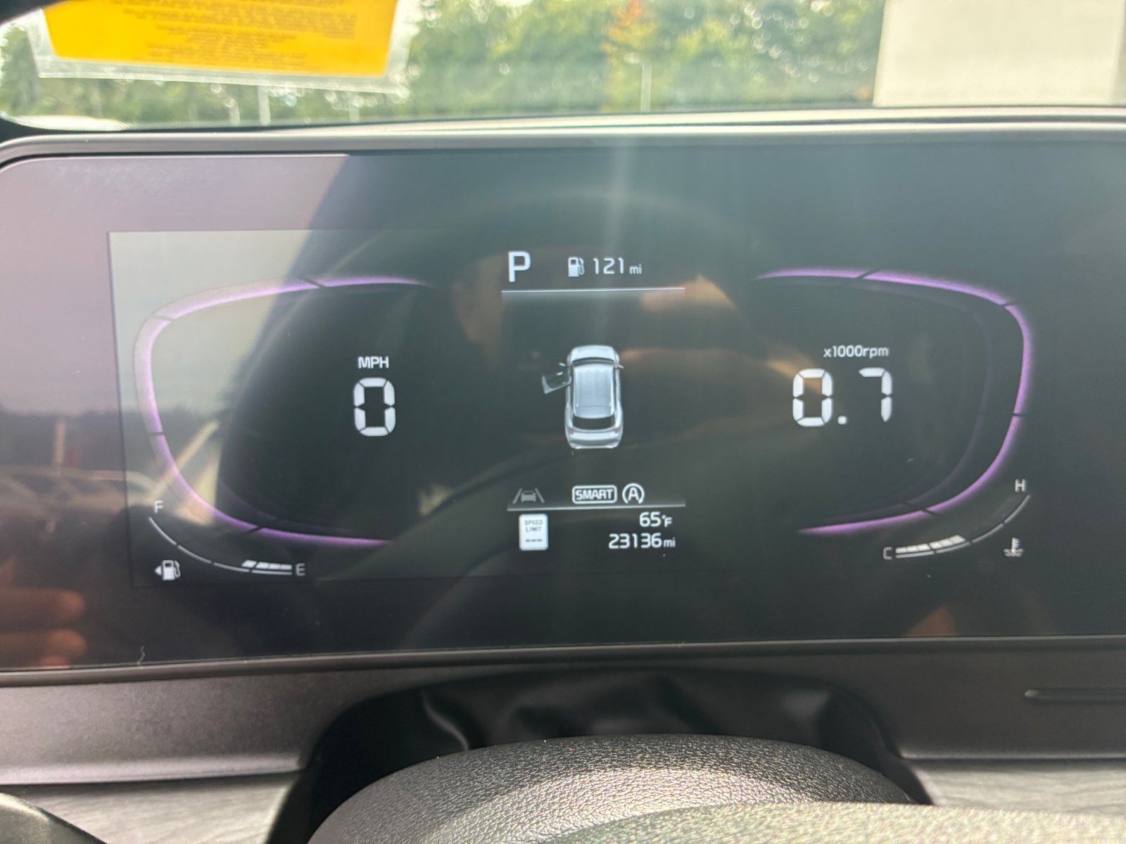 Used 2024 Glacial White Pearl Kia X-Line image 15