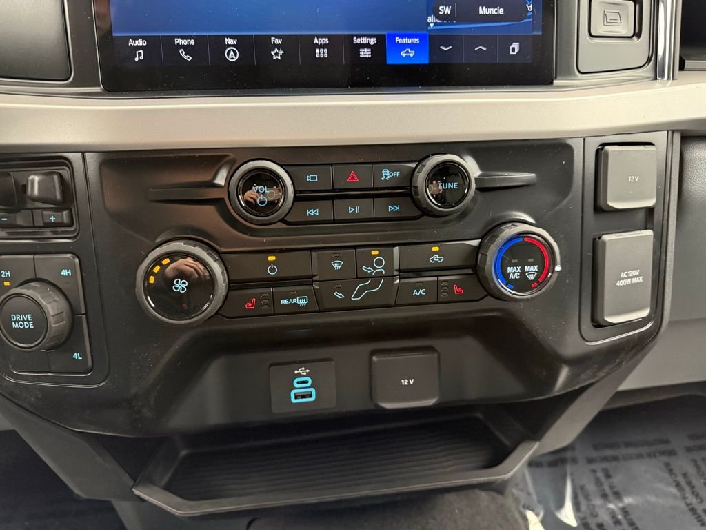 New 2026 Argon Blue Metallic Ford F-250® XLT image 34