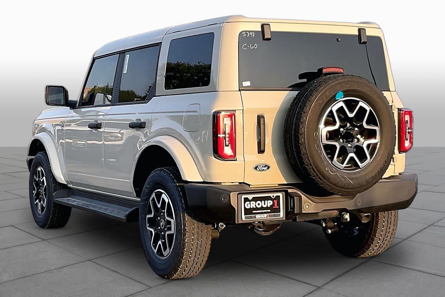 New 2026 Desert Sand Ford Outer Banks® image 9