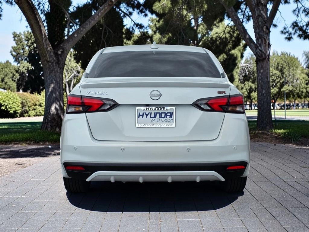 2025 Nissan Versa Sedan SR - Photo 6