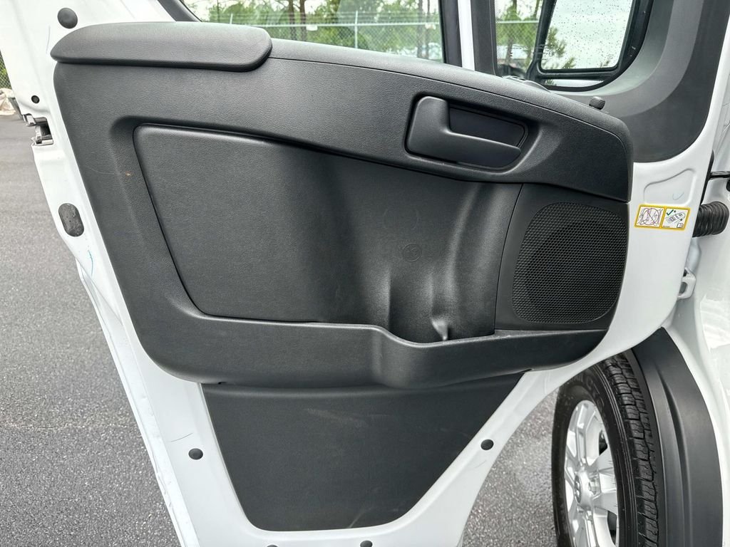 New 2024 Bright White Clear-Coat Exterior Paint RAM High Roof image 14