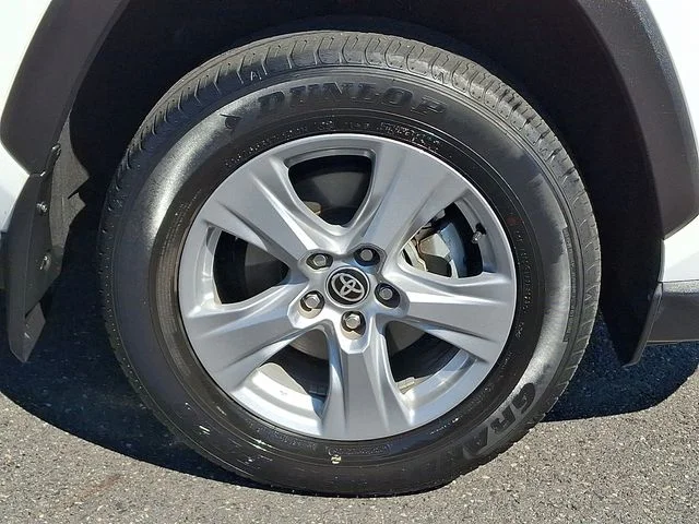 Used 2024 White Toyota XLE image 9