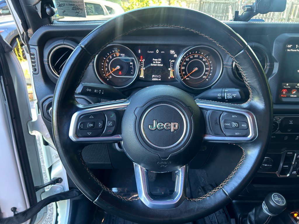 Used 2022 White Jeep Overland image 16