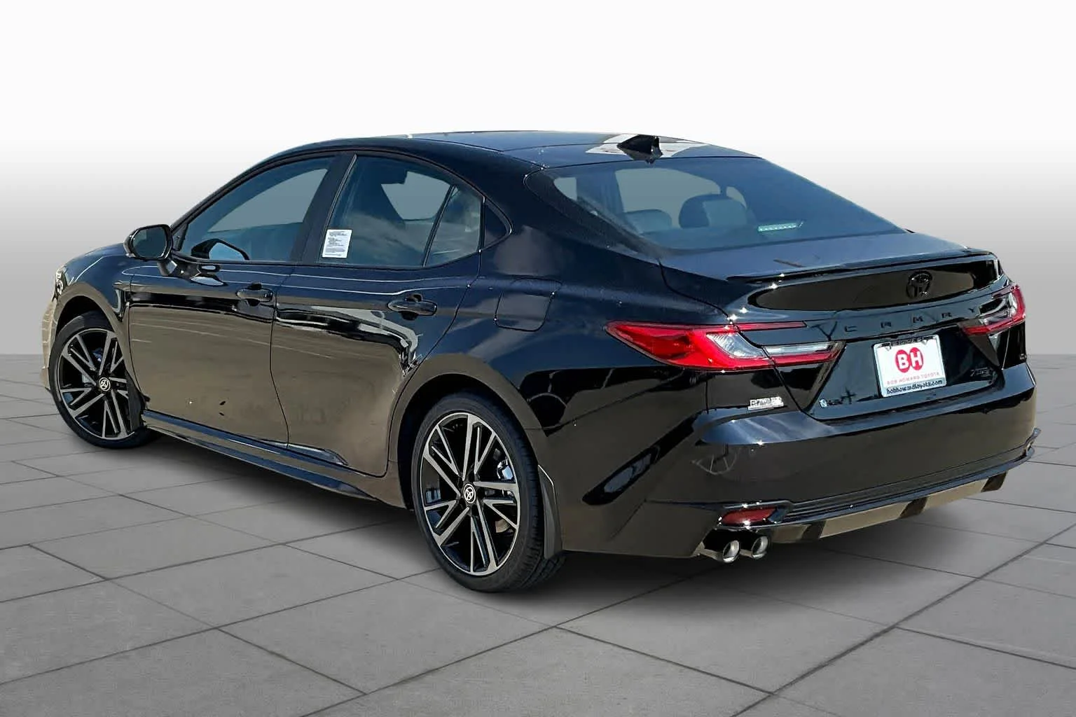 2026 Toyota Camry XSE - Photo 12