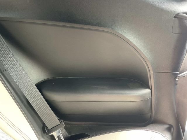 Used 2018 Blue Dodge R/T image 10