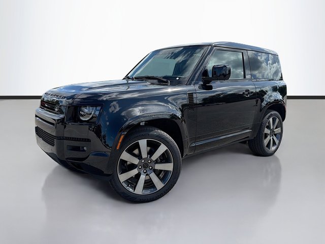 2026 Land Rover Defender 90 V8