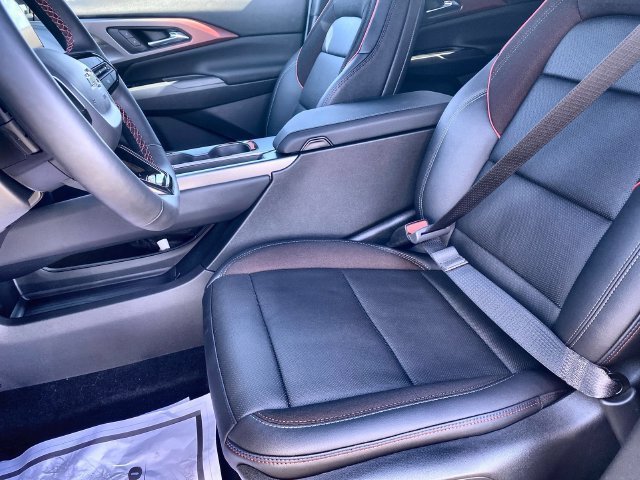 2026 Chevrolet Equinox EV RS - Photo 31