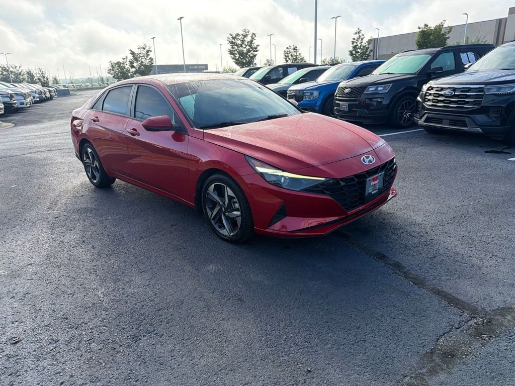 2023 Hyundai Elantra SEL