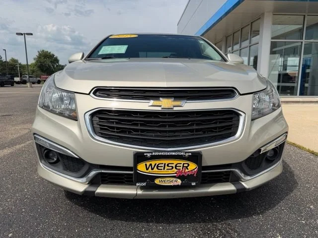 Used 2015 Chevrolet Cruze 2LT with VIN 1G1PE5SBXF7127584 for sale in Beloit, WI