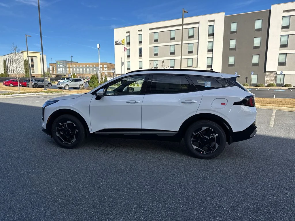 New 2026 White Kia SX image 6