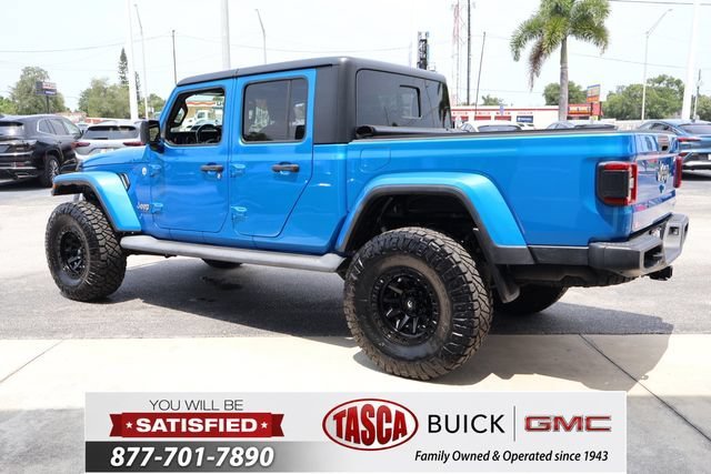 Used 2021  Jeep Overland image 6