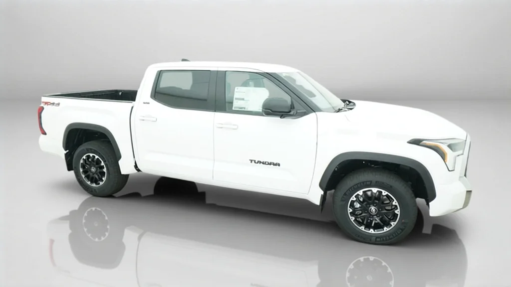 New 2026 Ice Cap Toyota SR5 image 6