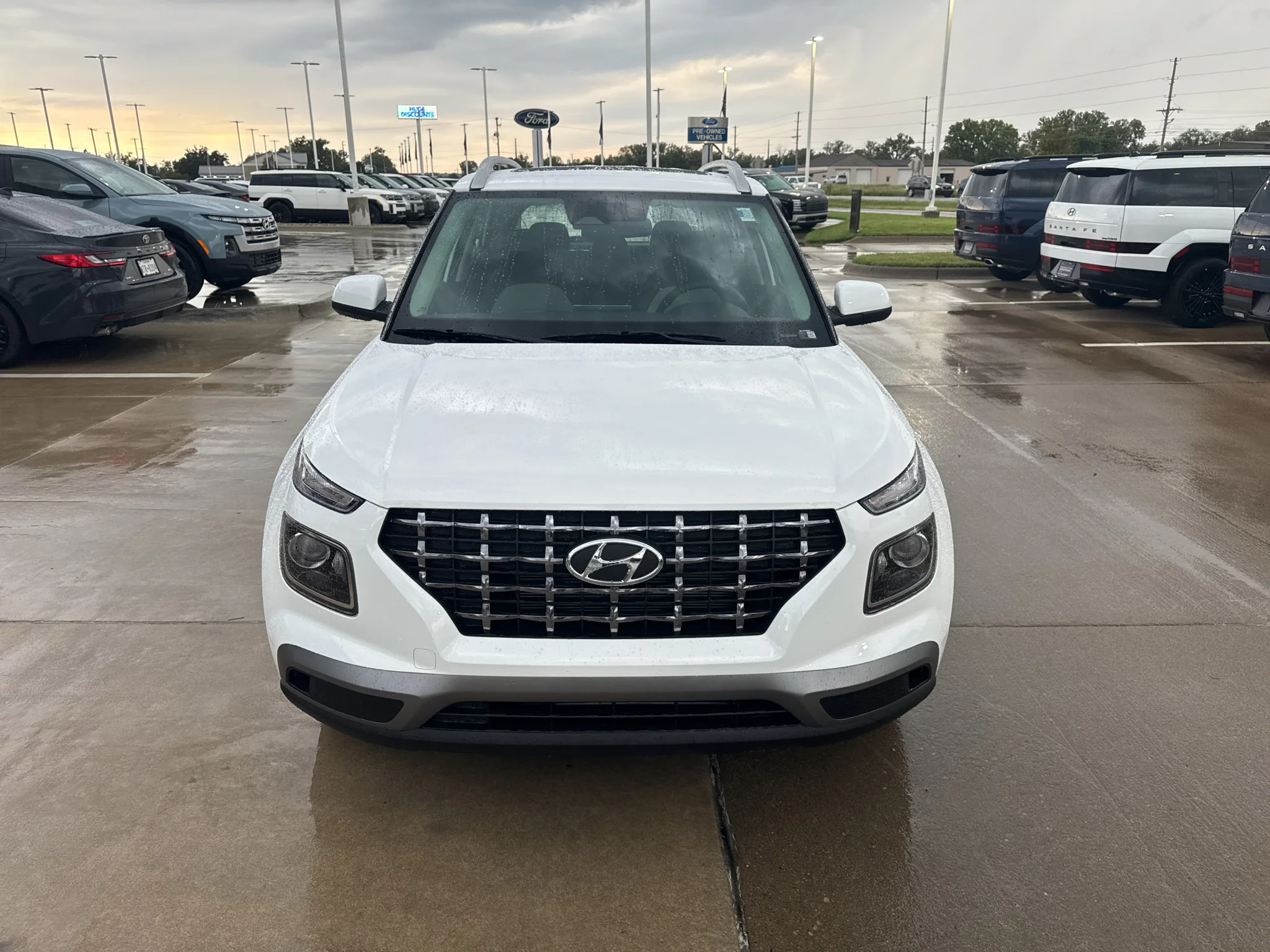 New 2026 Lunar White Hyundai SEL image 8