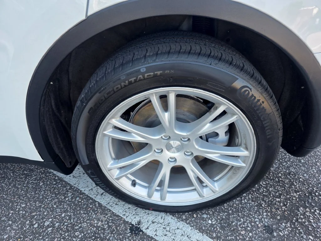 Used 2021  Tesla Long Range image 28
