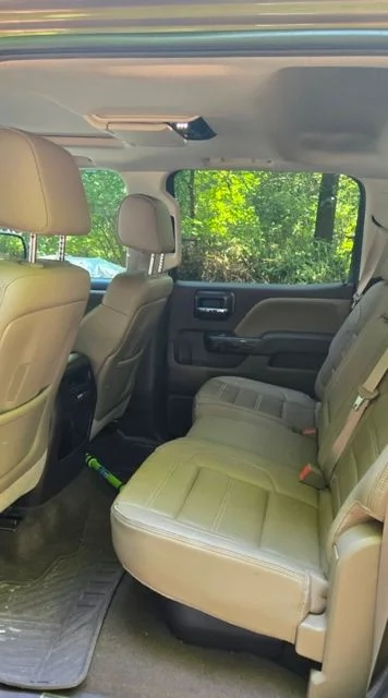 Used 2015 Brown GMC Denali image 6