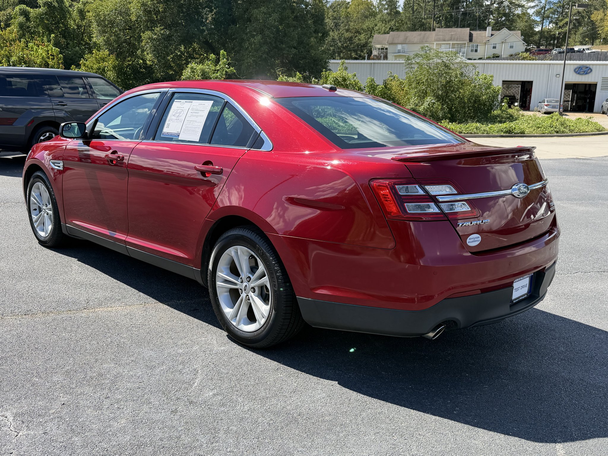2018 Ford Taurus SEL - Photo 6