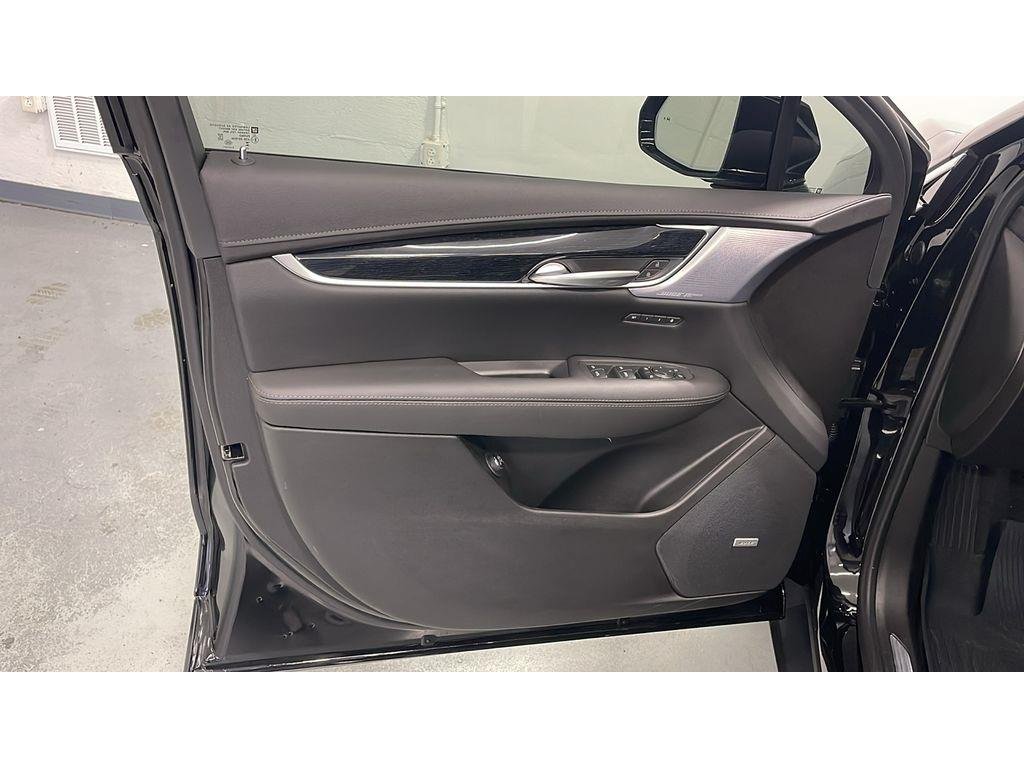2026 Cadillac XT5 Premium Luxury - Photo 12
