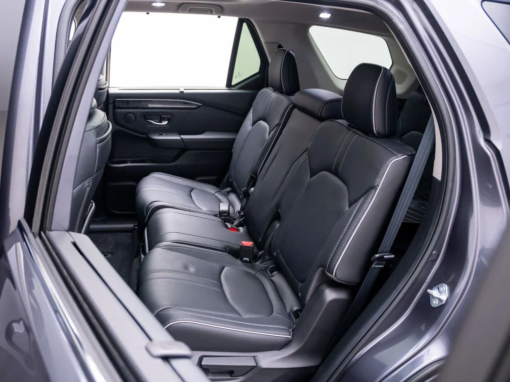 2023 Honda Pilot Elite - Photo 17