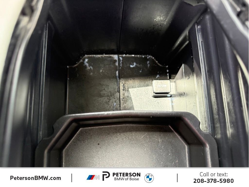 Used 2019 Green Toyota XLE image 28