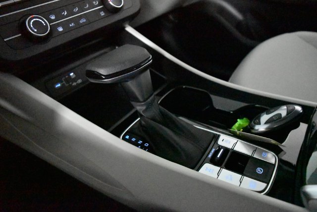 New 2026 Black Hyundai SE AWD image 19
