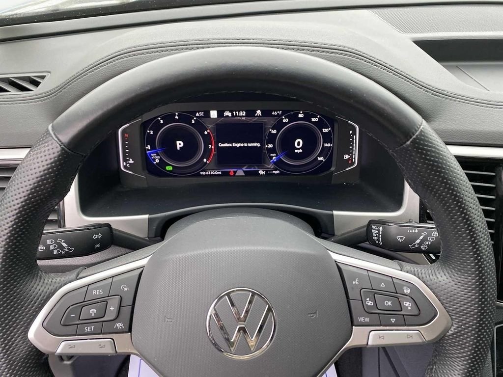 Used 2022 Gray Volkswagen 3.6L V6 SEL Premium R-Line image 15