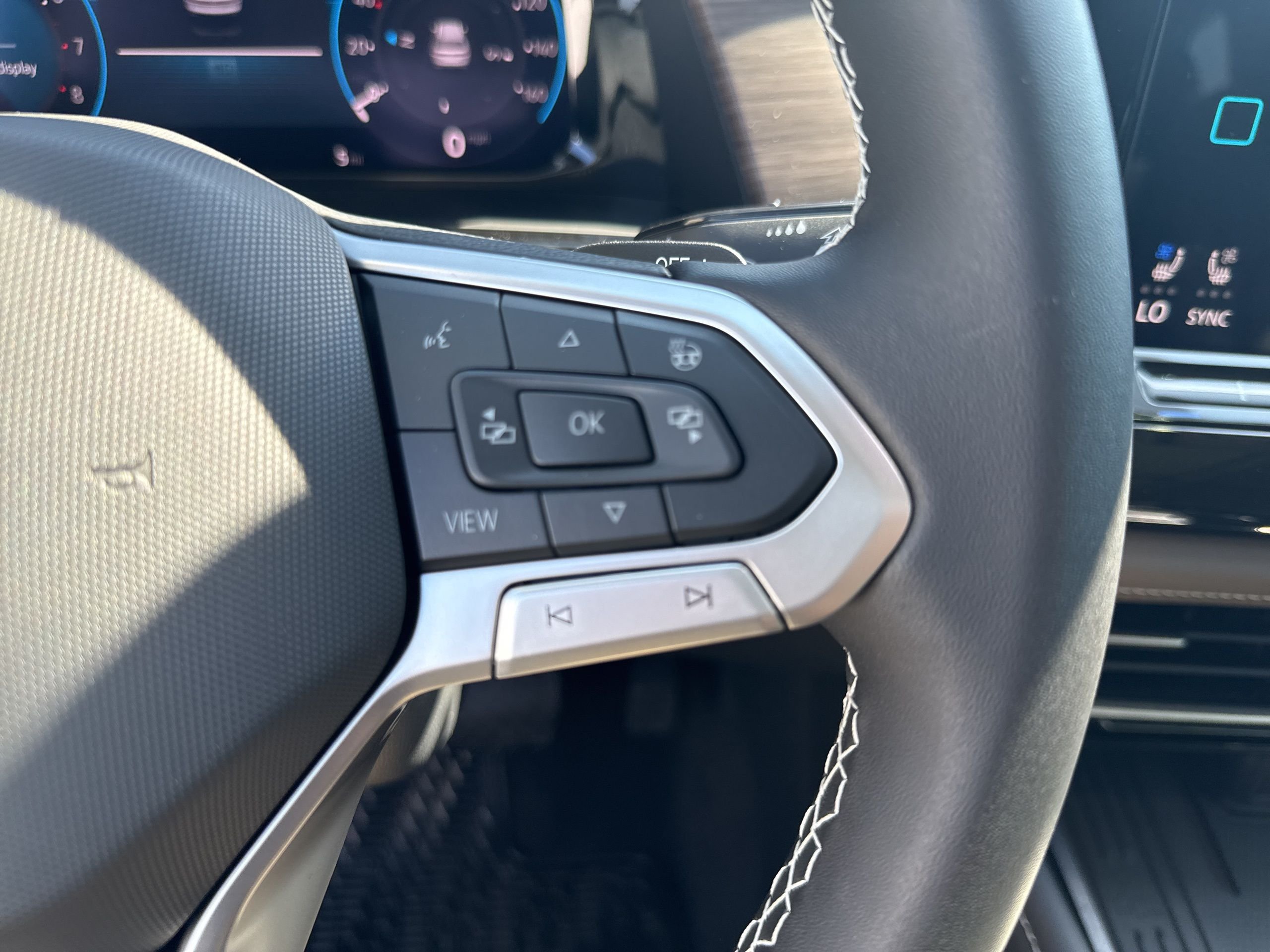 2026 Volkswagen Atlas SEL - Photo 12