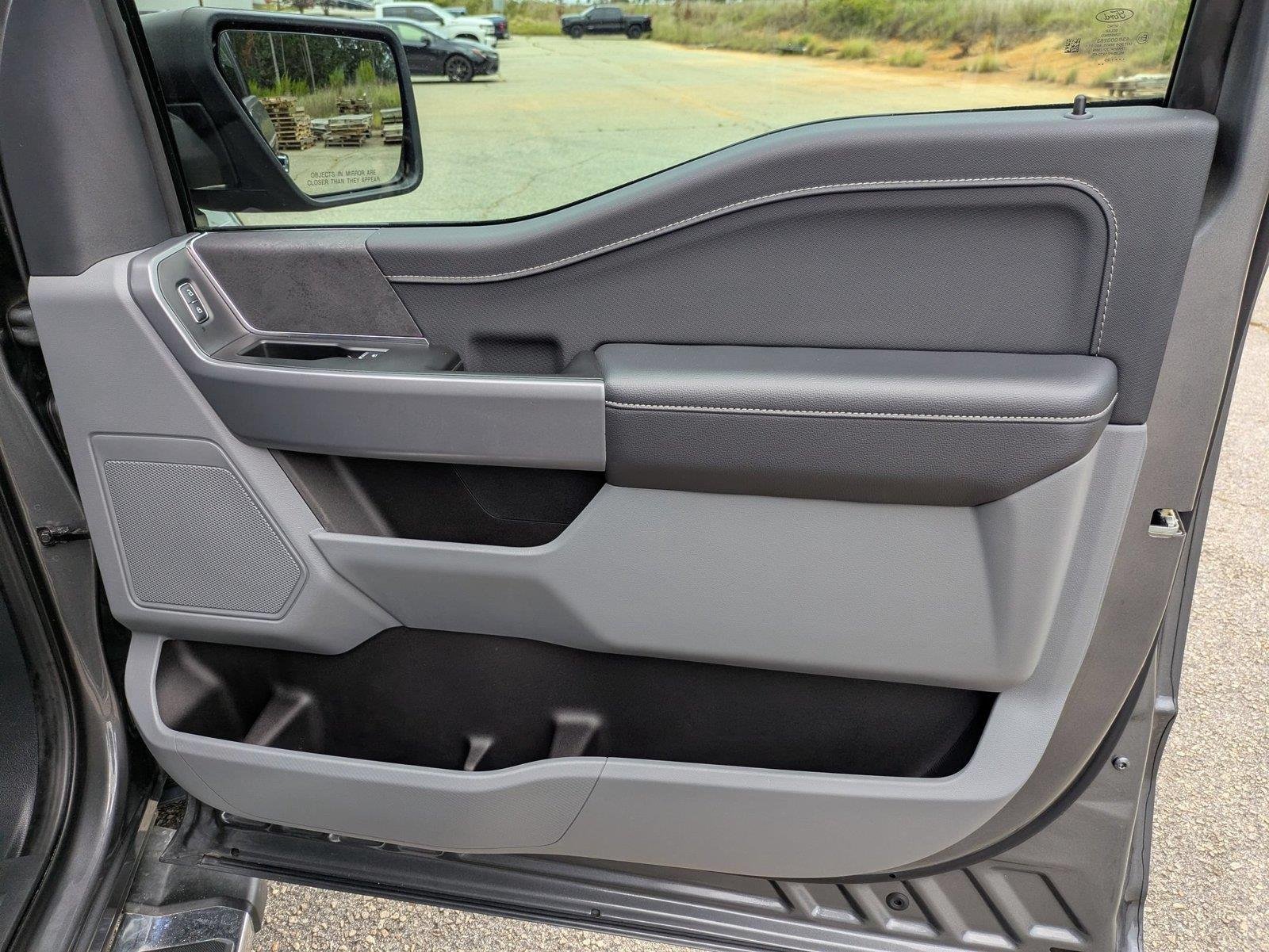 Used 2025 Carbonized Gray Metallic FORD  image 31