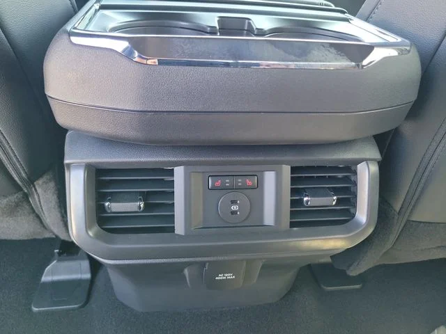 New 2026 Star White Metallic Tri-Coat Ford Lariat image 19