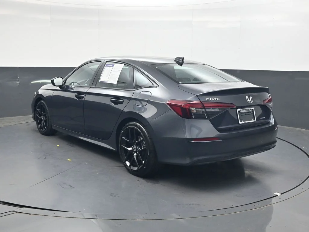 Used 2025 Meteorite Gray Metallic Honda Sport image 6