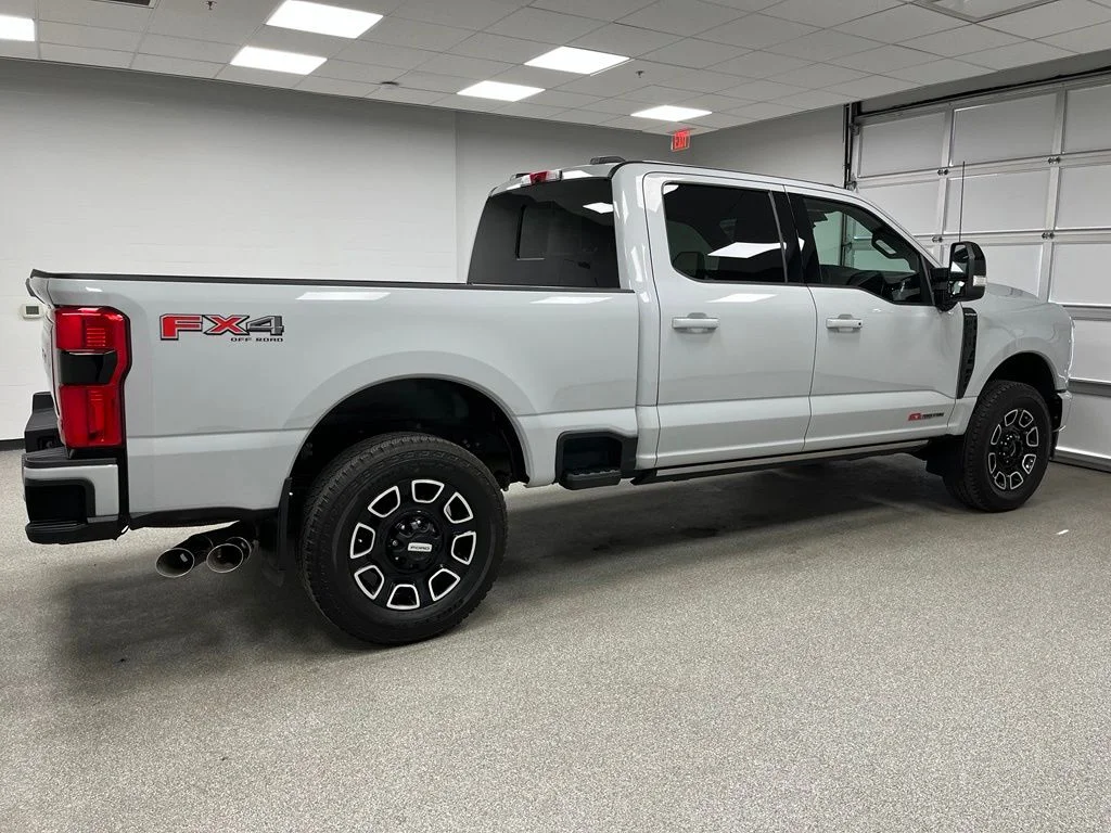 Used 2026 Gray Ford Platinum image 11
