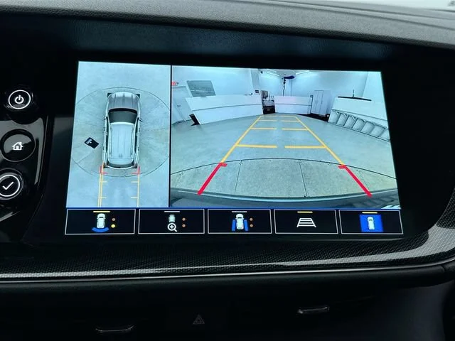 2023 Buick Envision Essence - Photo 35