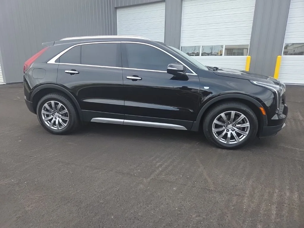 Used 2019 Black Cadillac Premium Luxury image 13