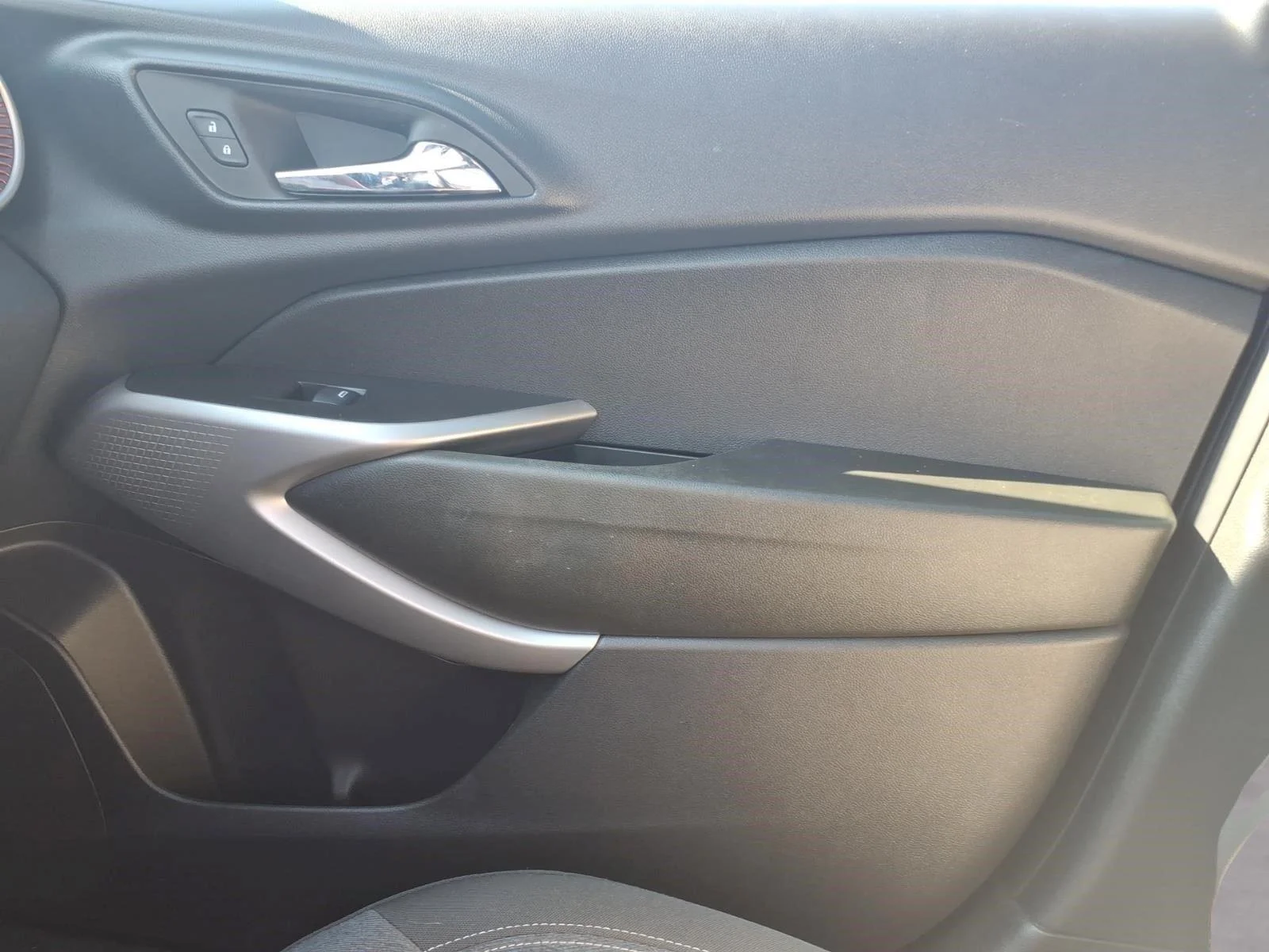 Used 2024 Sterling Gray Metallic Chevrolet 1RS image 26