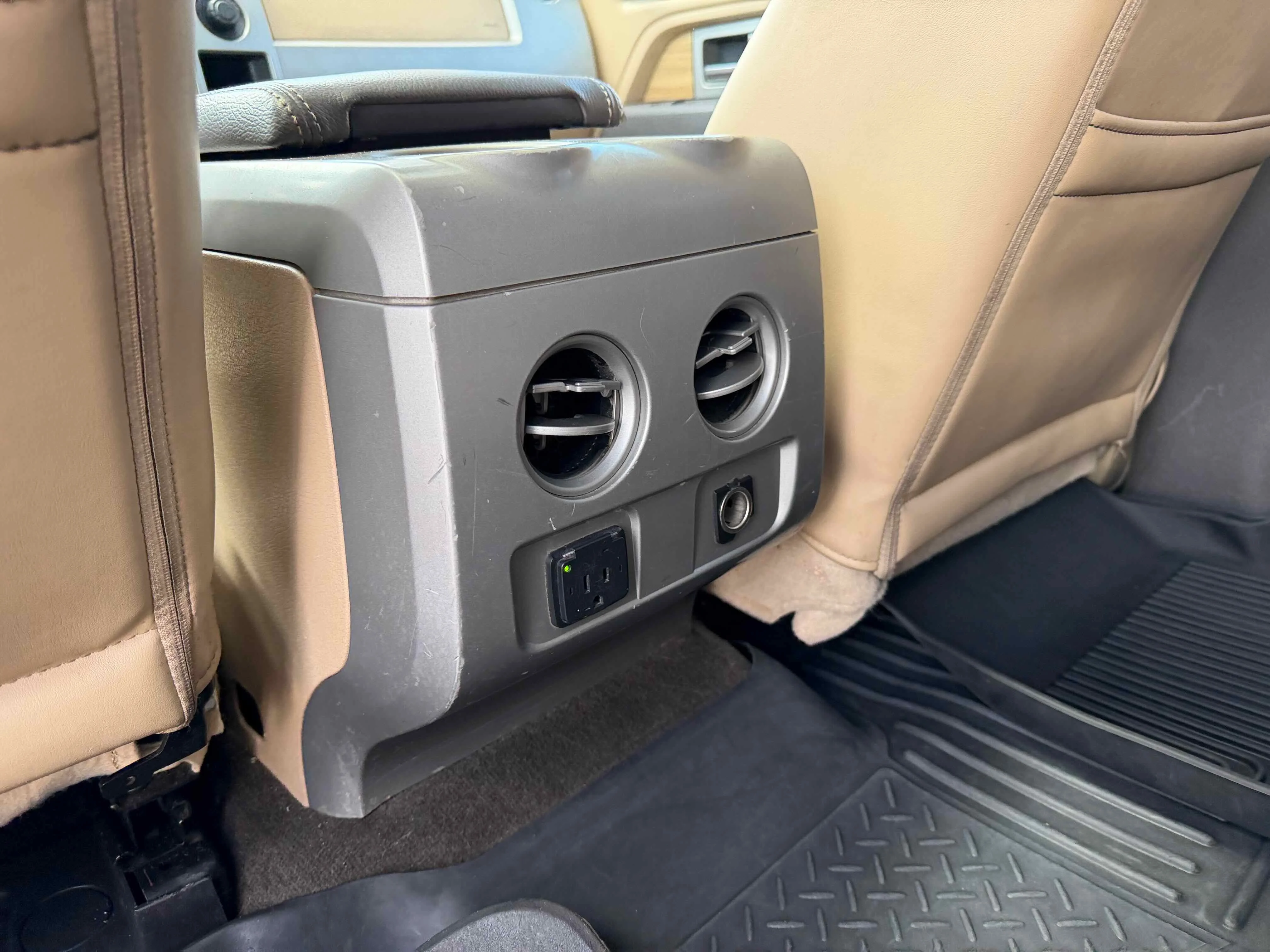 Used 2011 Blue Ford FX4 image 29
