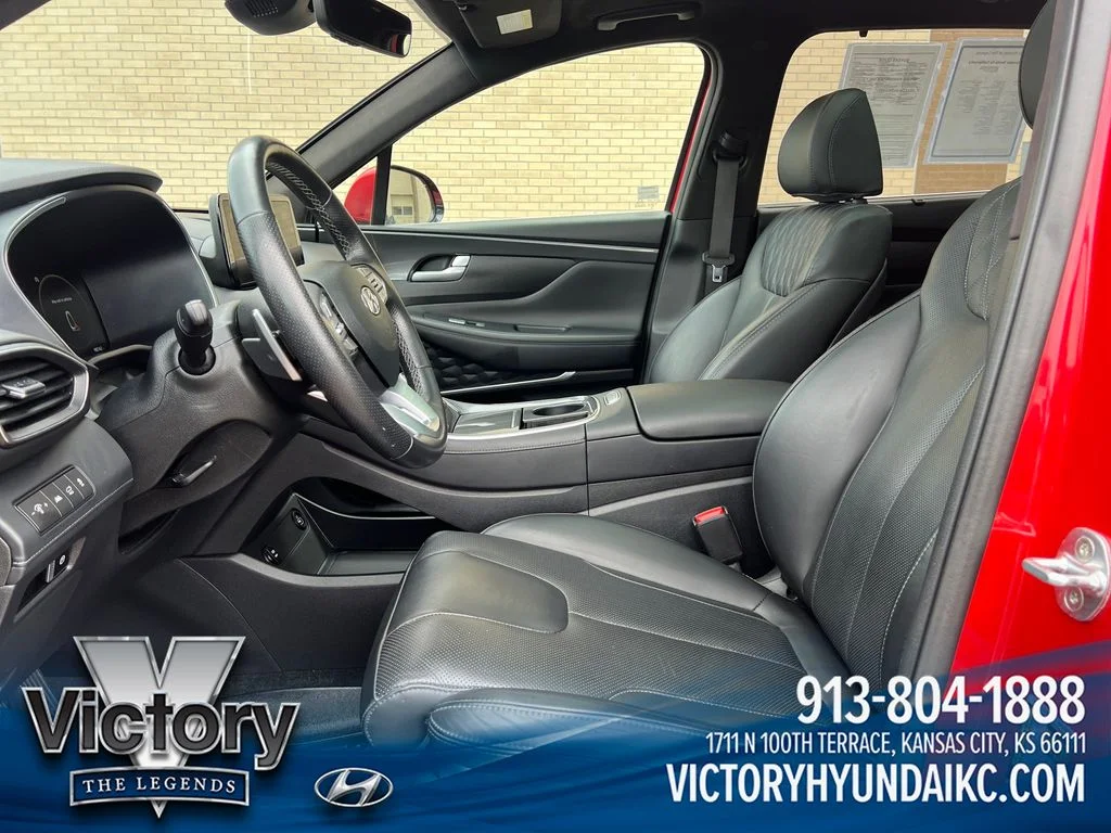 Used 2022 Red Hyundai Calligraphy image 9